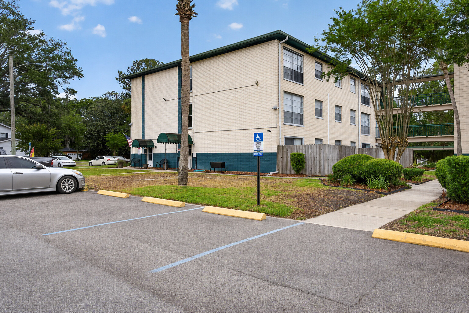 San Jose Towers entrance and accessible parking